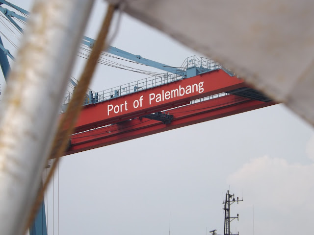 pelabuhan bom baru