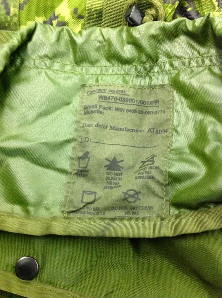 Webbingbabel: Canadian Forces Cadpat Small Pack System
