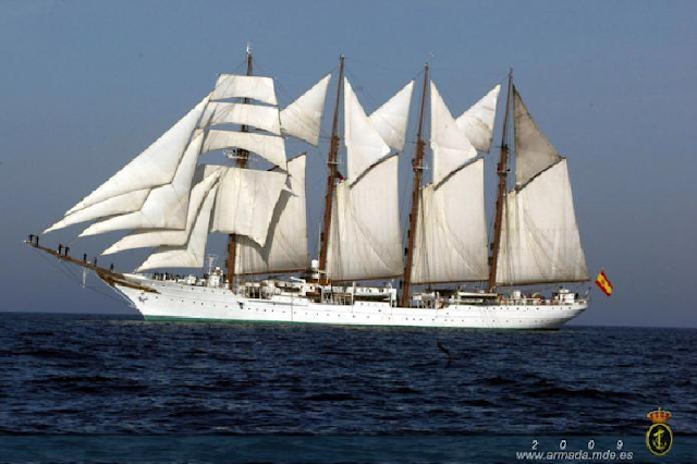 El 'Juan Sebastián de Elcano' realizará en 2013 su crucero de instrucción en dos fases.