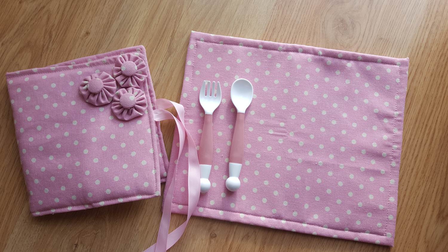 DIY baby placemat with tutorial