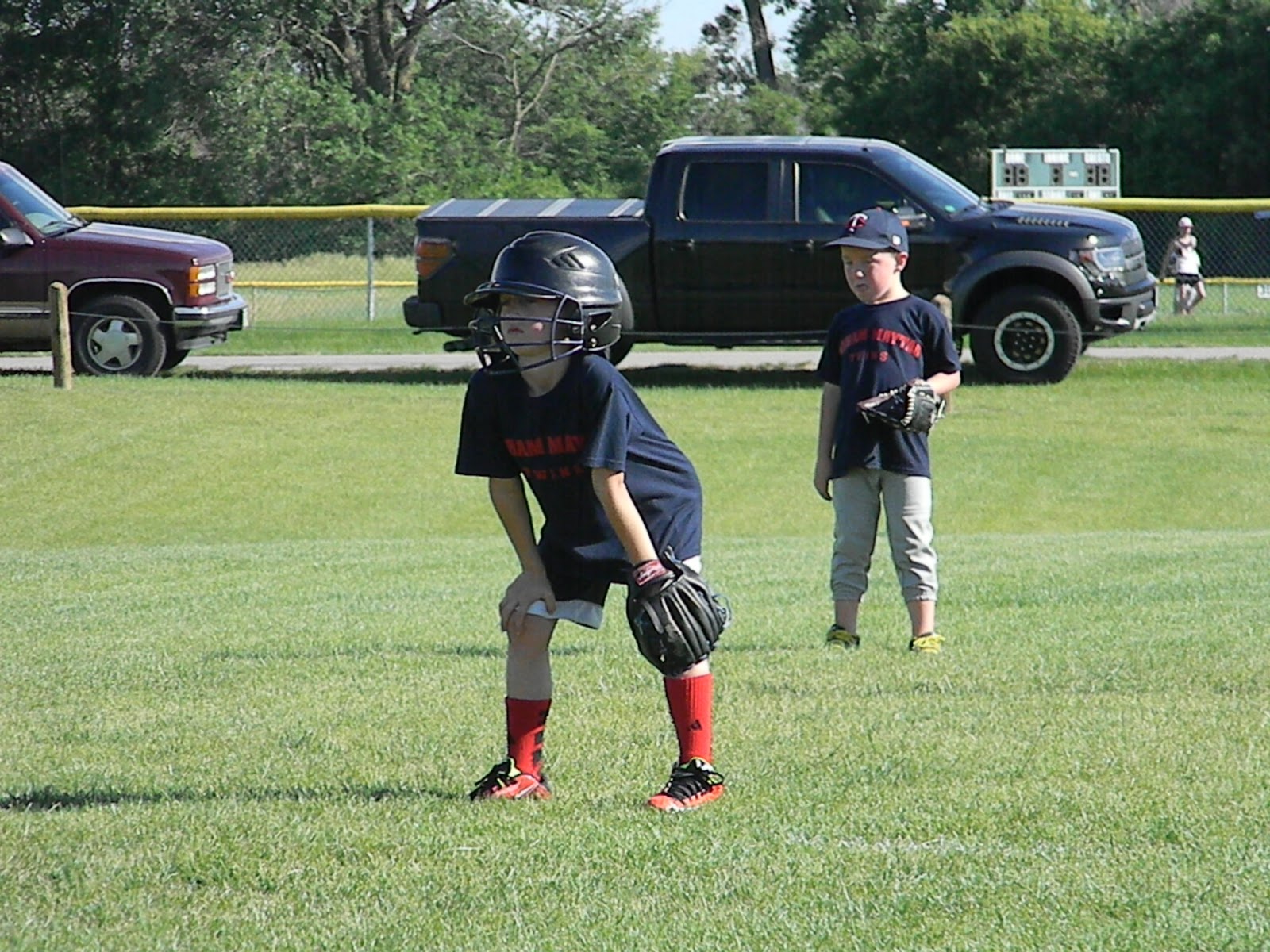 Tutus and ChooChoos Coach Pitch Baseball