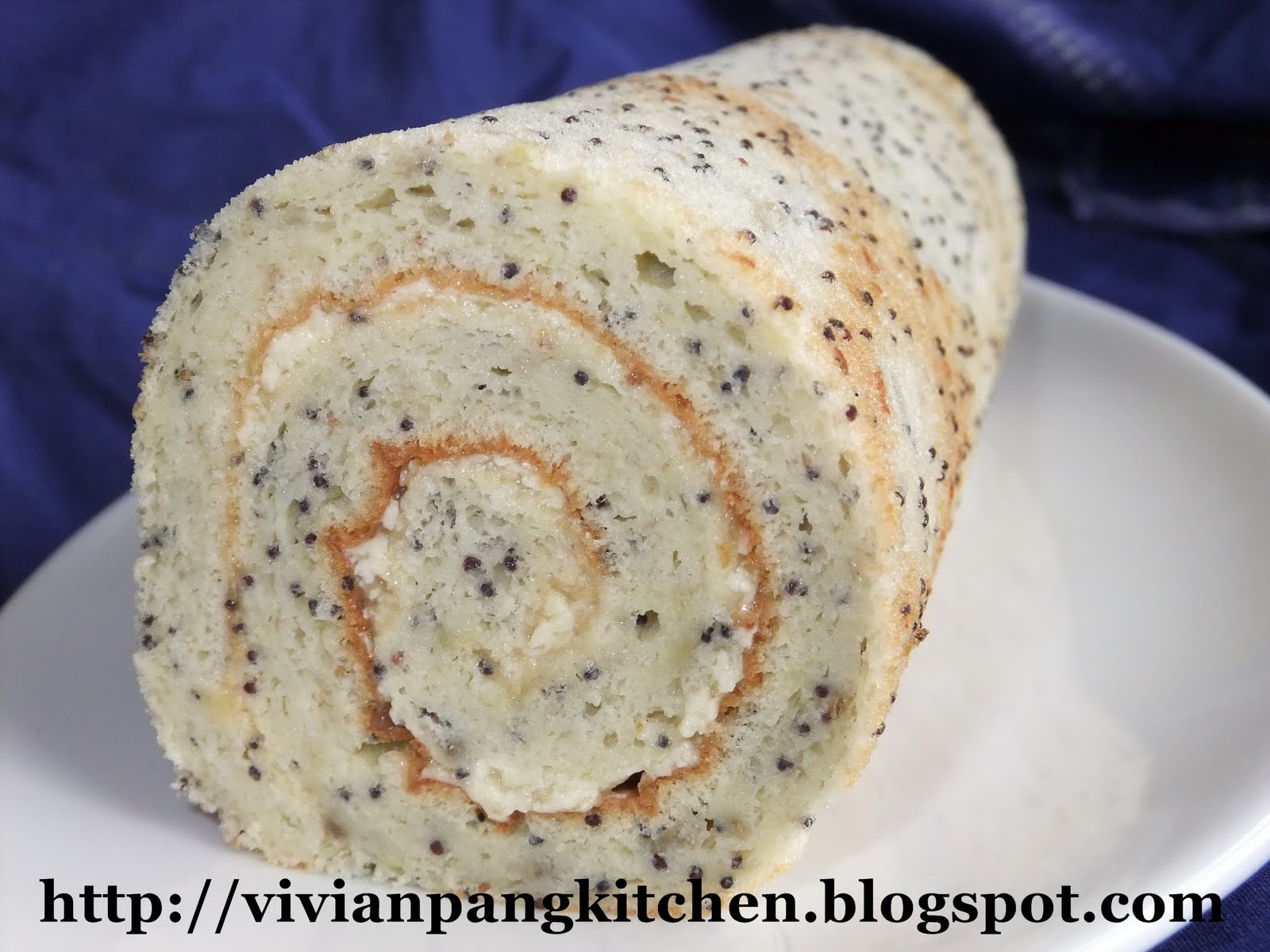 Vivian Pang Kitchen Poppy Seeds Banana Swiss Roll/ Chiffon Cake Method