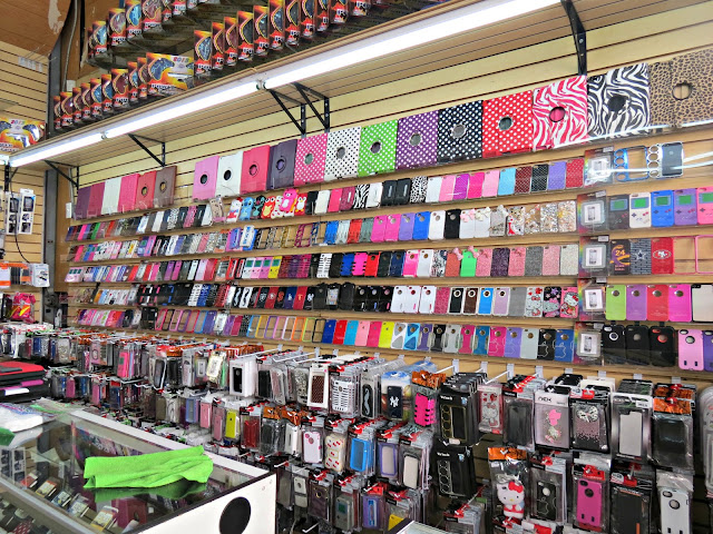 The Santee Alley: Cell Phone Accessories & Sunglasses