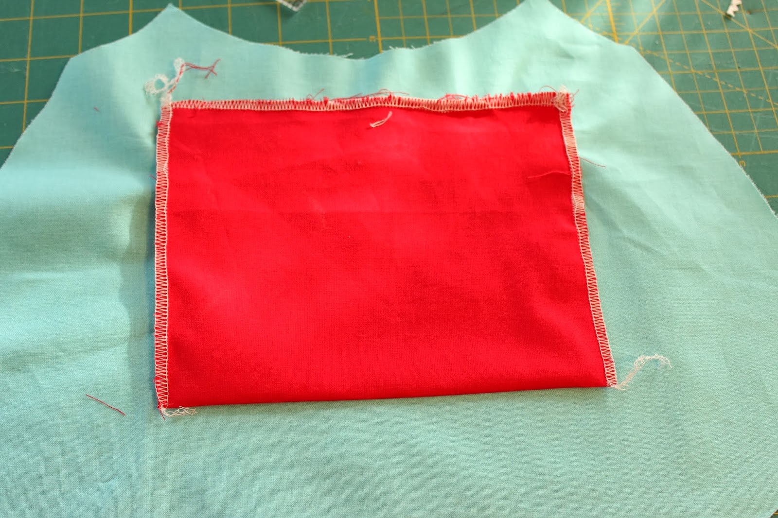 Park and Darwin TUTORIAL; how to sew a zipper pocket into the lining