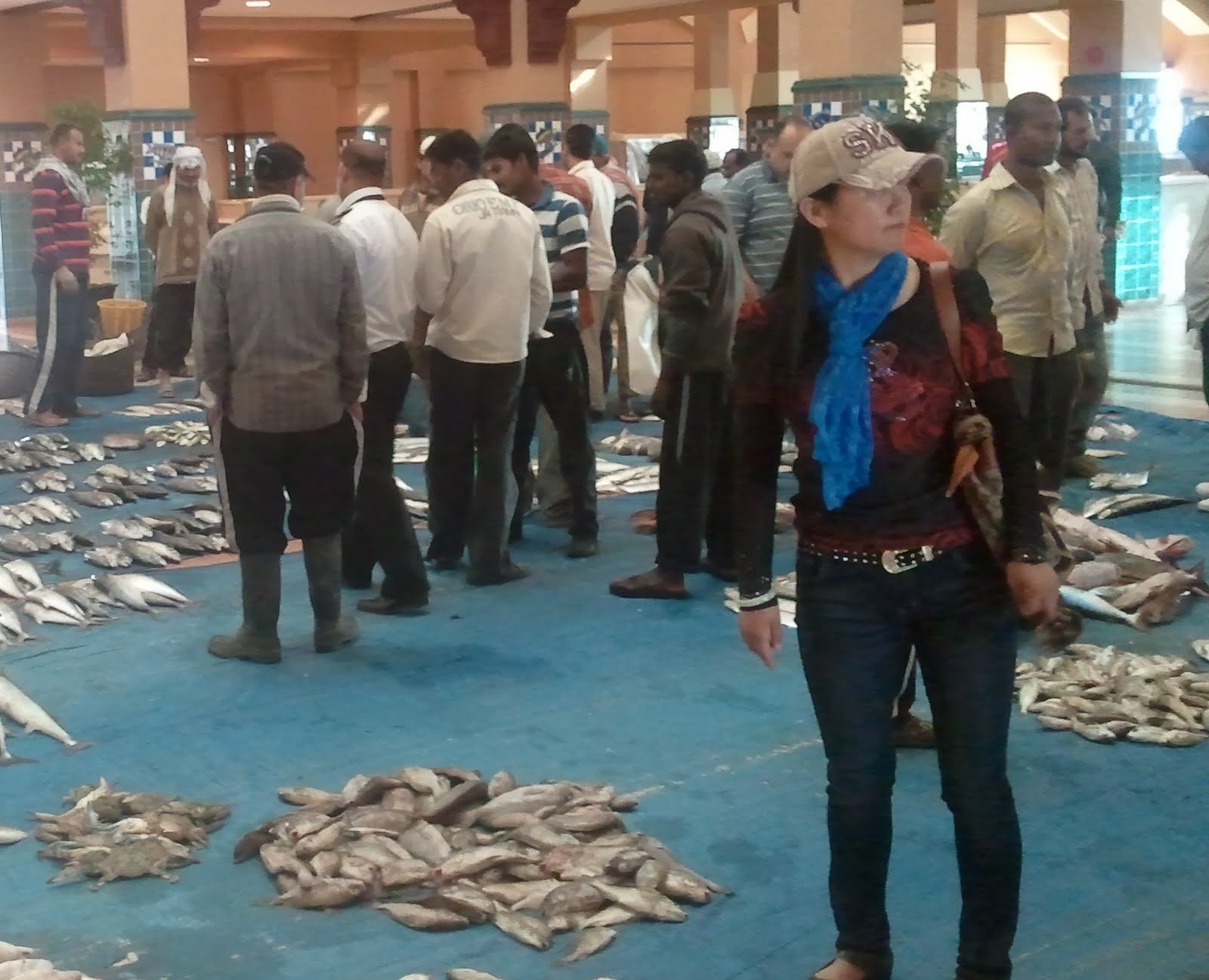 Travels, Experiences, and Opinions 16APR Sat Fish Market Kuwait