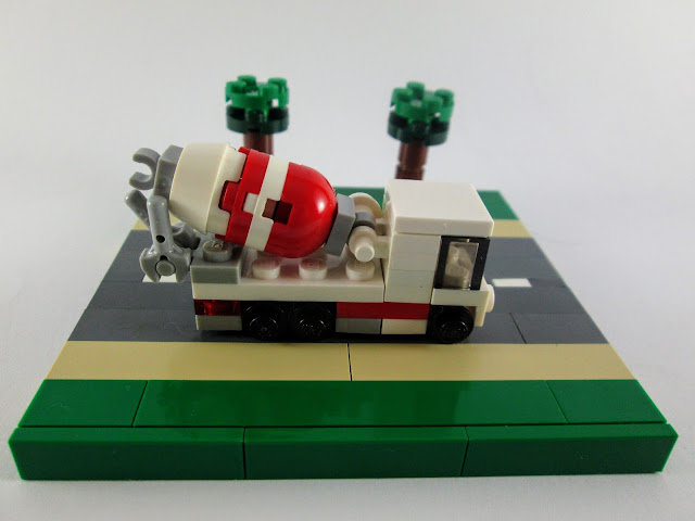 MOC LEGO Camião betoneira em micro escala
