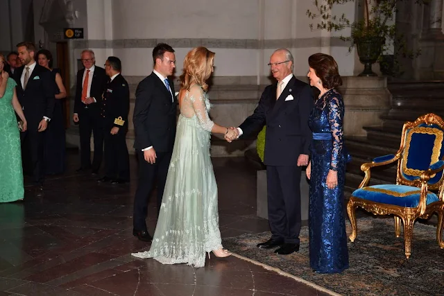 King Gustaf, Queen Silvia, Crown Princess Victoria, Prince Daniel, Prince Carl Philip, Princess Madeleine and Christopher O'Neill attended a concert held by Swedish Royal Opera on the occassion of 70th birthday of King Gustaf