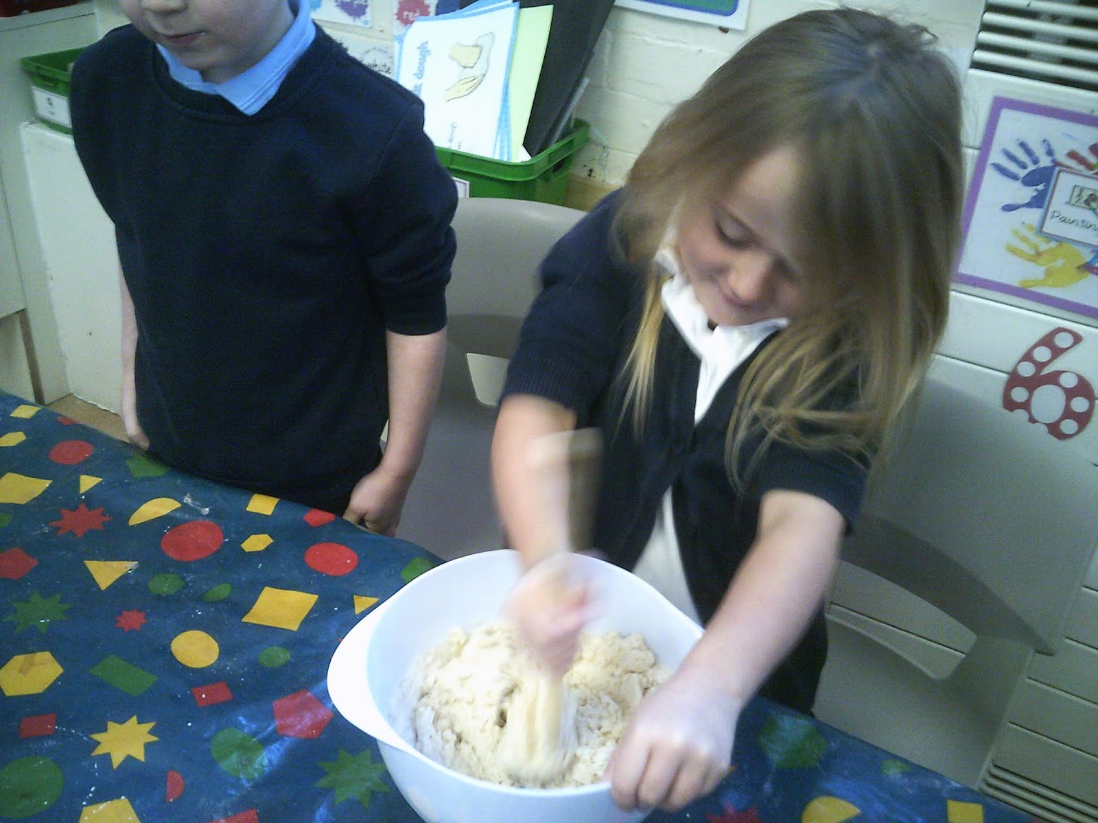 BeightonSchoolSheffield Salt dough dinosaur fossils