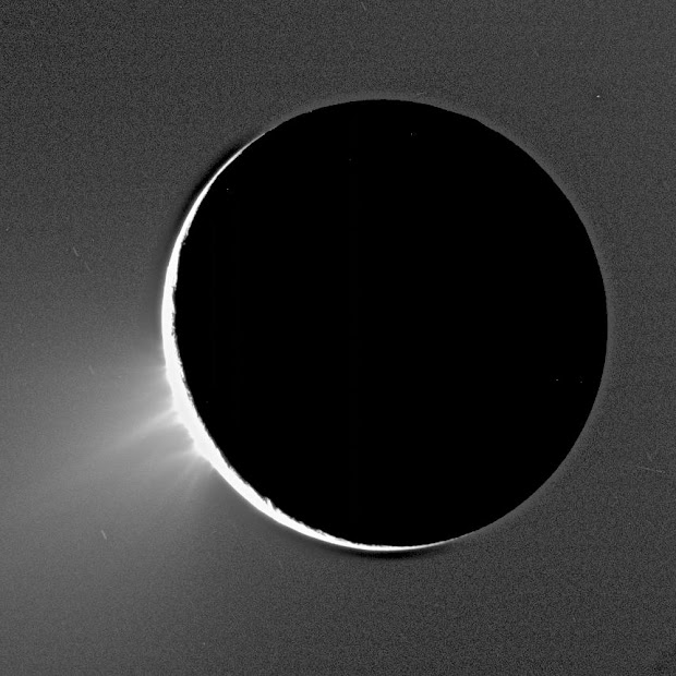 Water vapor and ice erupt from Saturn's moon Enceladus!