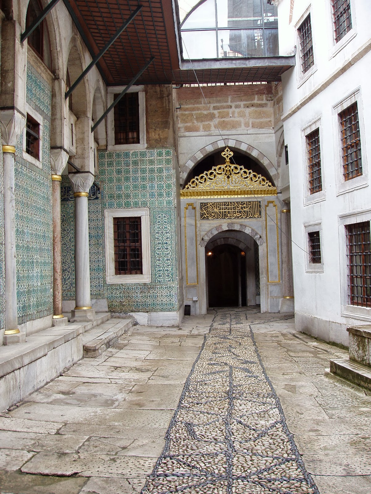 Дворец топкапы в стамбуле золотой путь