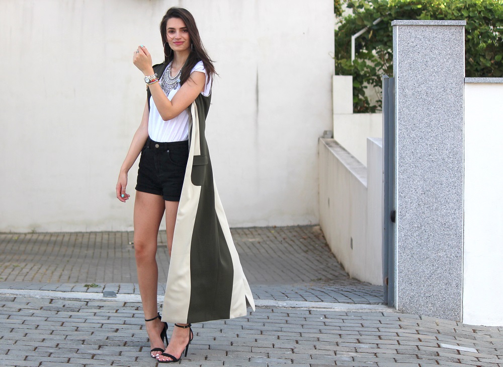 peexo fashion blogger wearing longline trench summer