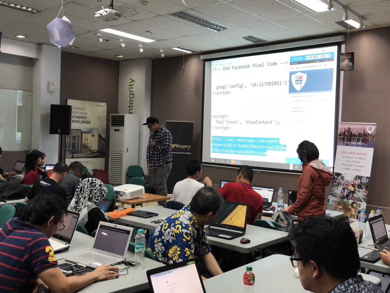 Belajar Bisnis Online di Indramayu: Membuka Peluang di Era Digital