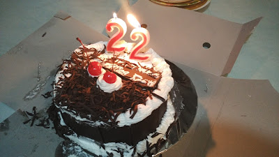 kue ulang tahun dua puluh dua 22