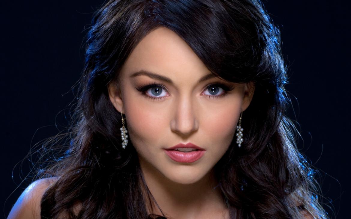 Slice of Cheesecake: Angelique Boyer, pictorial