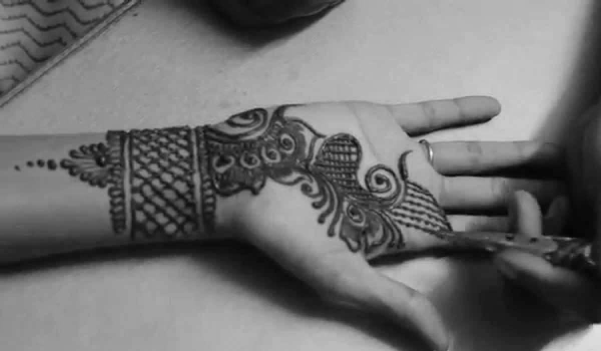 Henna Designs for Eid Photos Henna Designs for Eid Photos
