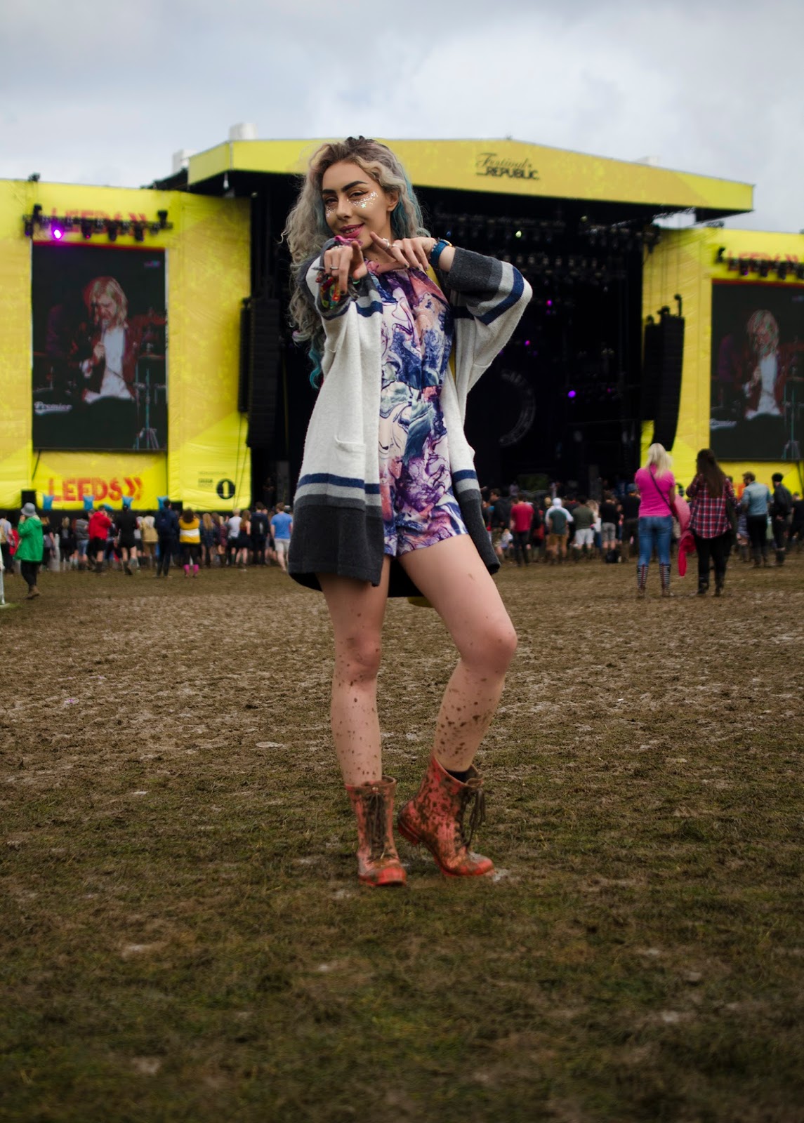 Stephi LaReine Festival Fashion Blogger