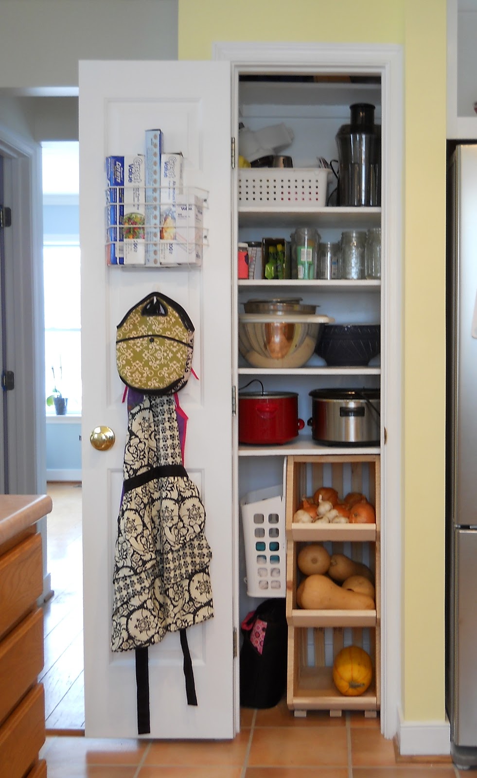 Projects Easy Pantry Organization