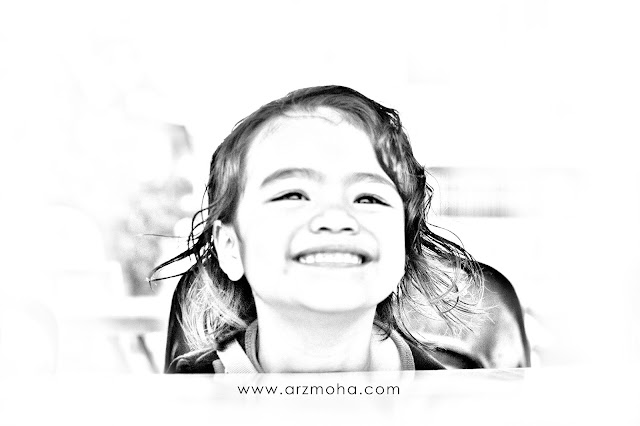 alysa, murni alysa, kids, kid smile, black and white, pencil drawing technique,