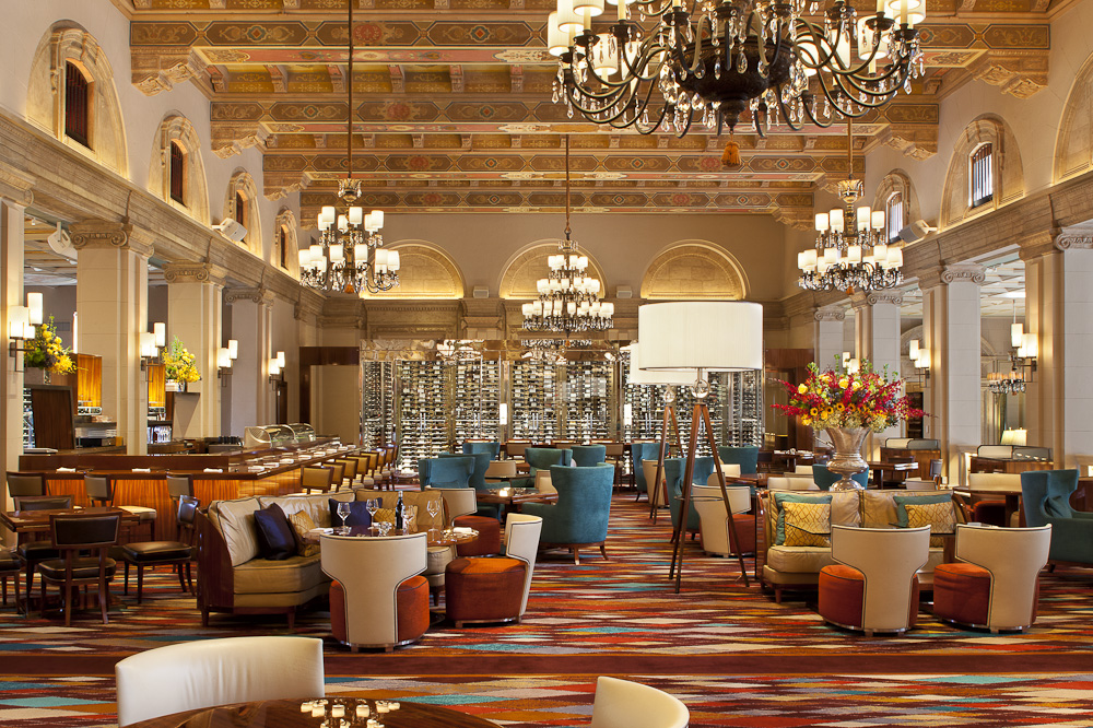 Jessica Glynn The Breakers Hotel, HMF Bar