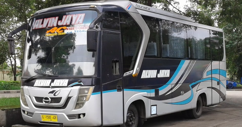 Perjalanan Menuju Kota Udang: Menelusuri Rute dan Ragam Bus Jurusan Cirebon
