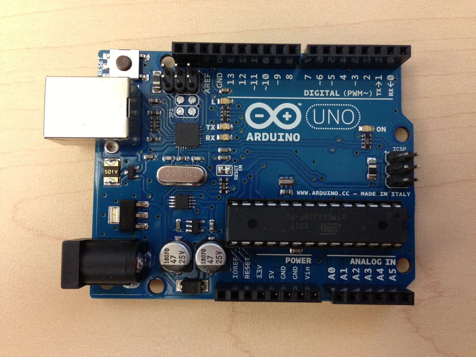 DinShaTECH: Arudino Tutorial # 1 - Beginner's Guide to Arduino