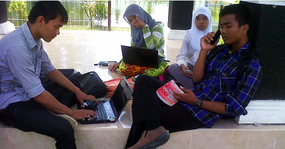 Tema essay yang bagus picture