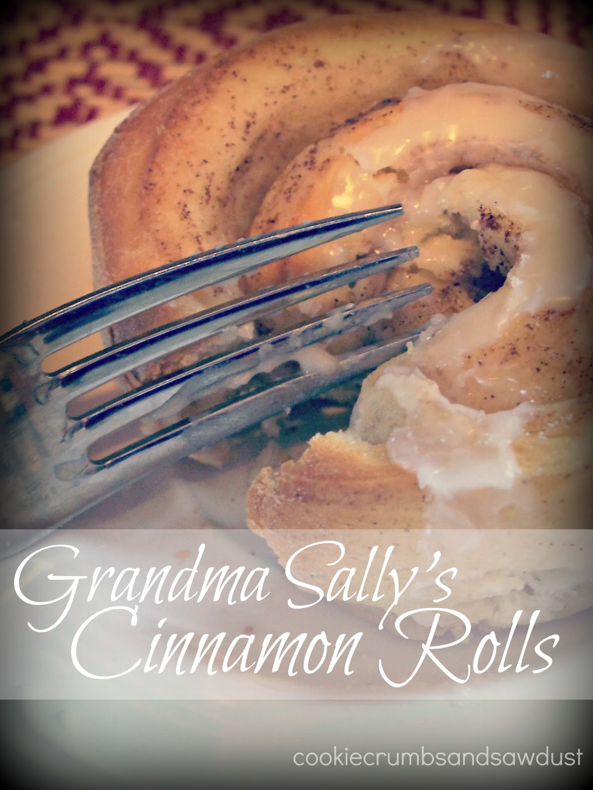 Cookie Crumbs & Sawdust cinnamon rolls