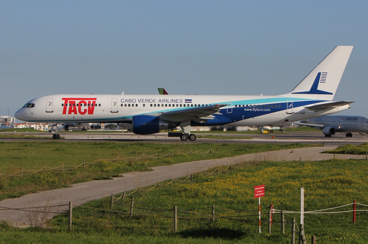 Flyingphotos Magazine News: TACV Cabo Verde Airlines - B757-200, D4-CBP