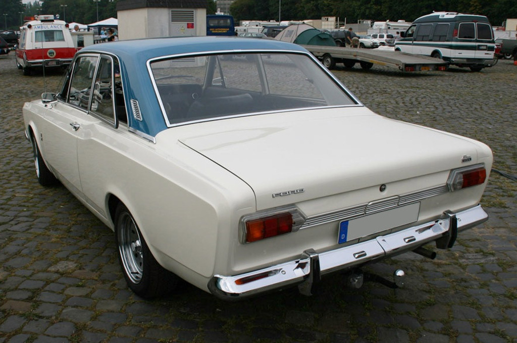 Avengers in Time 1967, Cars Ford (Taunus) P7a