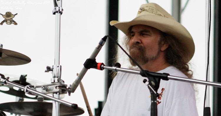Rockfile Radio Rock Files: Happy Birthday ARTIMUS PYLE (video)