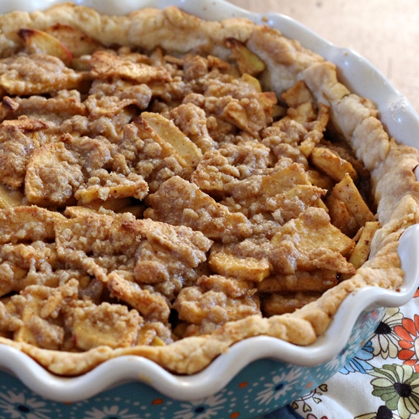 Jam Hands Brown Sugar Apple Pie