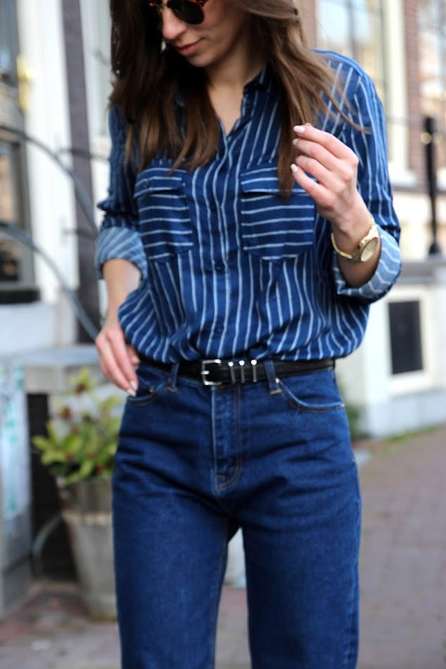 how to style mom jeans how to style mom jeans