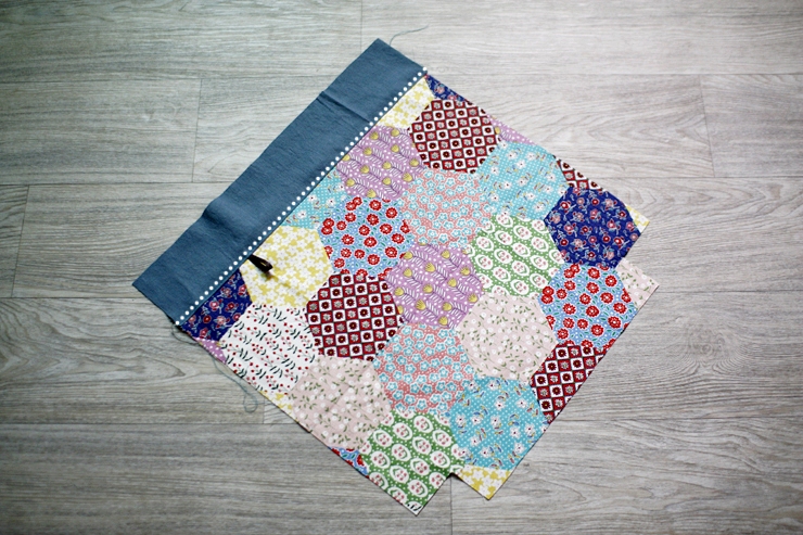 Easy Shopper Tote Bag Sewing A Step-by-Step Tutorial with Photos. 
