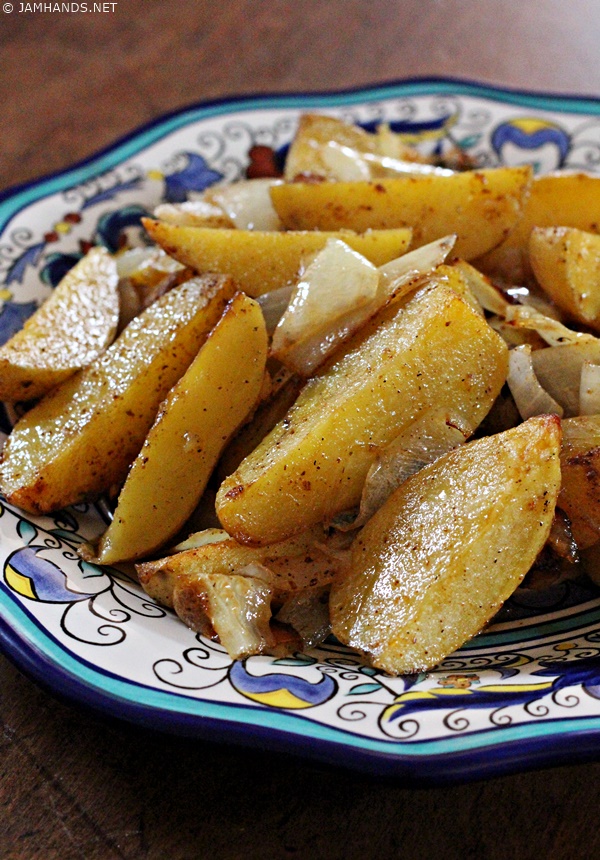 Roasted Cajun Potato Wedges