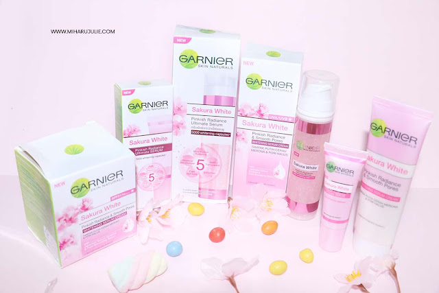 Review Garnier Sakura White Pinkish Radiance Foam, Essence