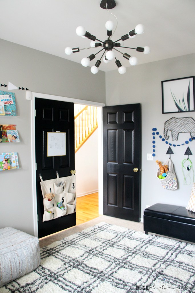 Why choosing to use black interior doors in your home can make your space feel brighter and more chic in any room of your home. | via MonicaWantsIt.com