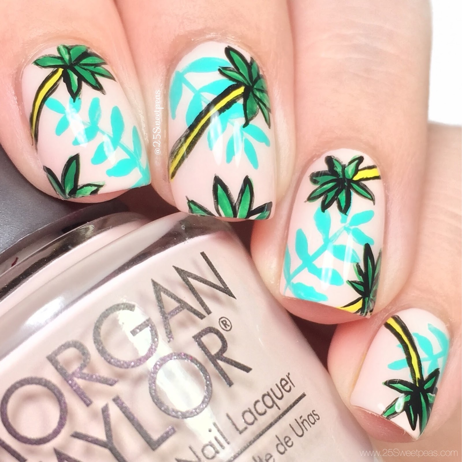 Retro Palm Tree Nails
