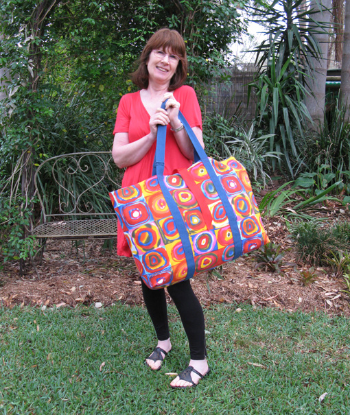 No Frills Extra Large Tote... TUTORIAL showing how to make this roomy tote bag ~ Threading My Way