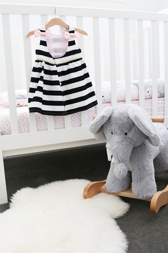 UHeart Organizing Sweet & Simple Baby Clothes Storage (with a free