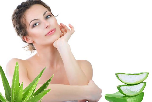 4. Cách làm trắng da bằng nha đam 4. Cách làm trắng da bằng nha đam