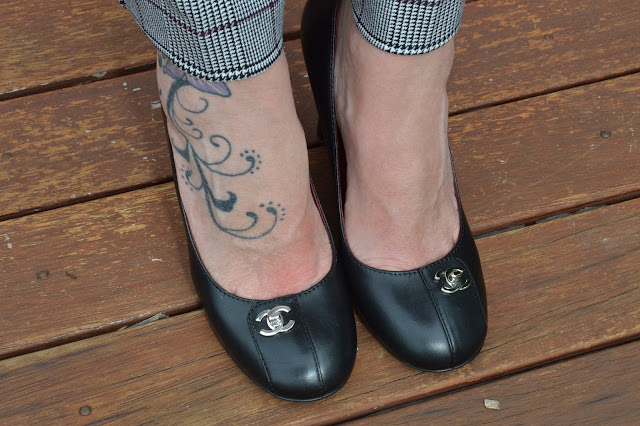 Sydney Fashion Hunter - Whatcha Wearing Wednesday #1 - Perfectly Plaid - Black Chanel Pumps
