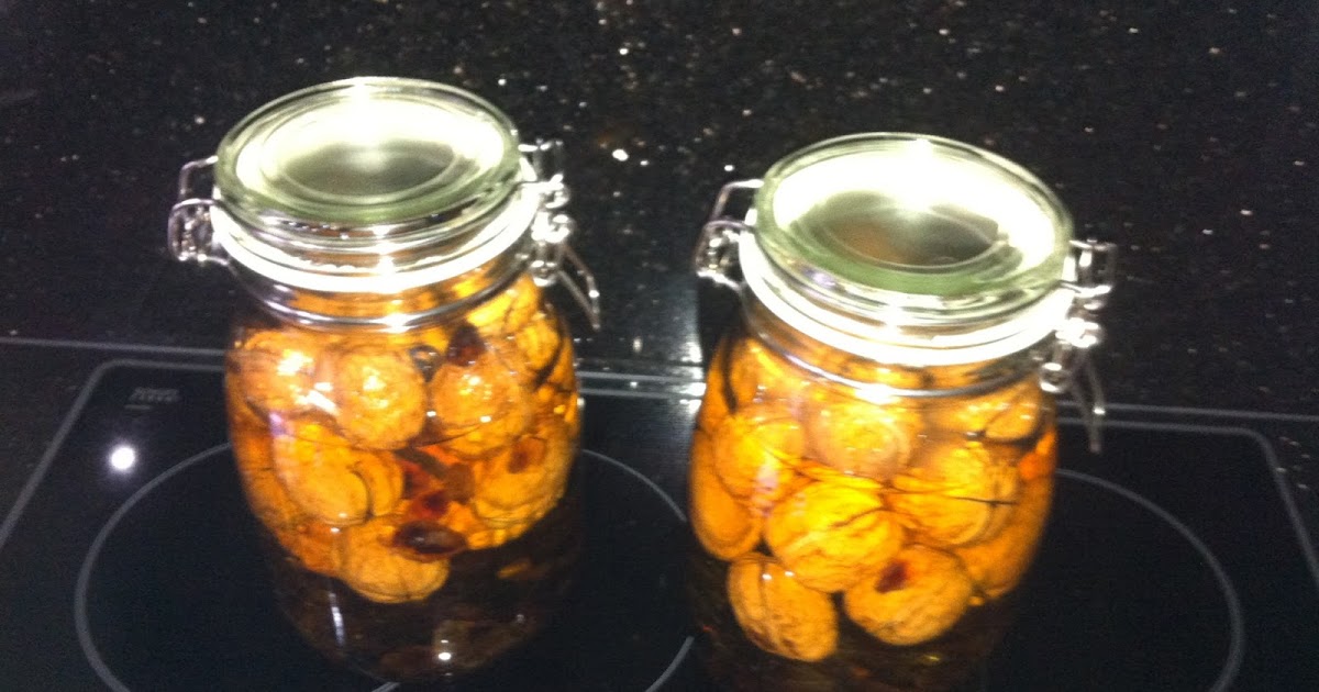 Marlis + Peters Küchenwelt: Walnusslikör