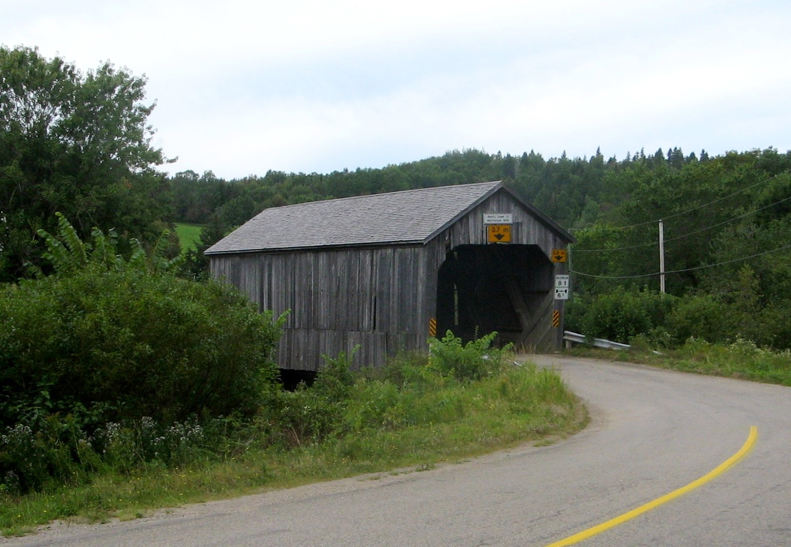 New Brunswick's Covered Bridges Wards Creek No.2 (MacFarlane)