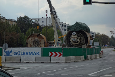 tarcze drążące metro na ul. Karolkowej w Warszawie