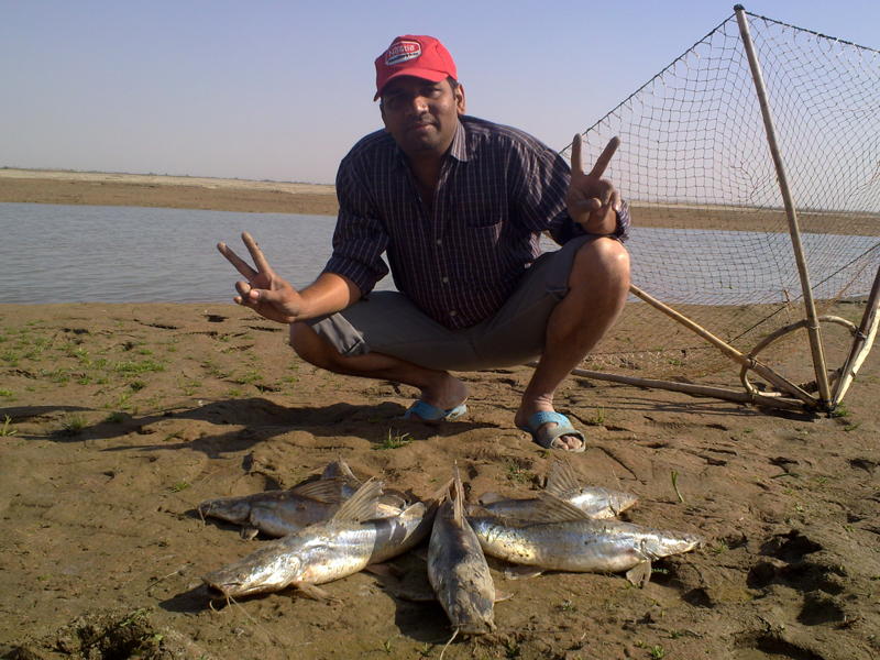 Fishing In Pakistan Fishing In Pakistan (Rohail Khan)