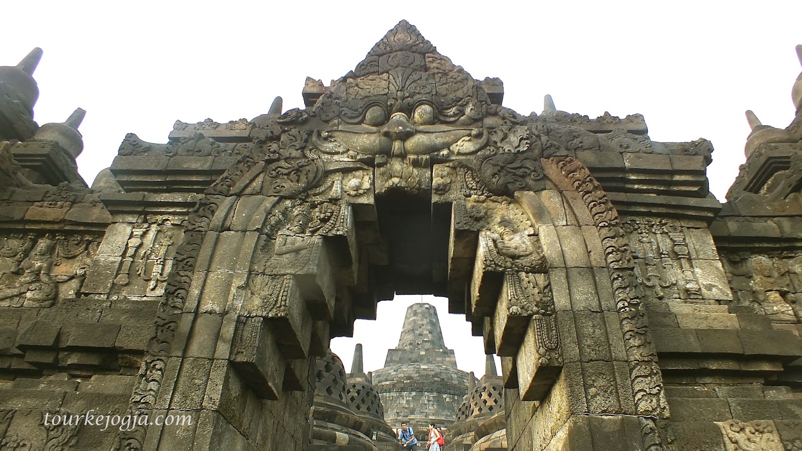 Paket Wisata Satu Hari Tour Borobudur Jogja City Prambanan ~ Tour dan
