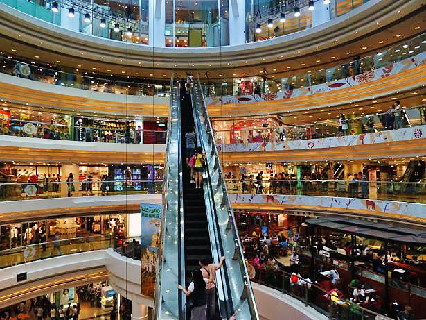 Exploring the World: Shopping Paradise: Hong Kong!