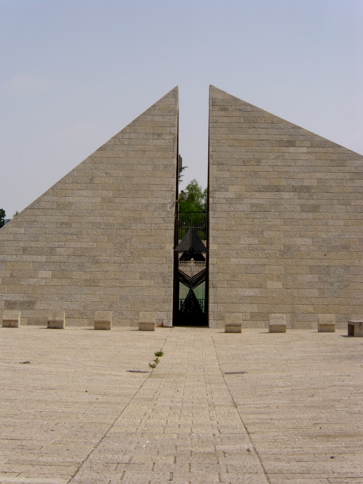 Torah Codes 2012 by Midbar Nesher: Masonic monuments in Israel and the ...