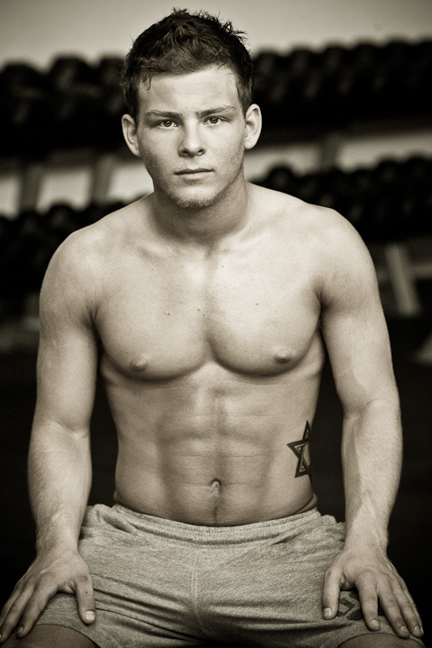 Hunks in Pictures: Jonathan Lipnicki