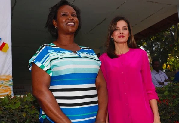 Queen Letizia attended a lunch held by President of Haiti, Jovenel Moïse at the Presidential Palace. Queen visited Haiti National Museum (MUPANAH)